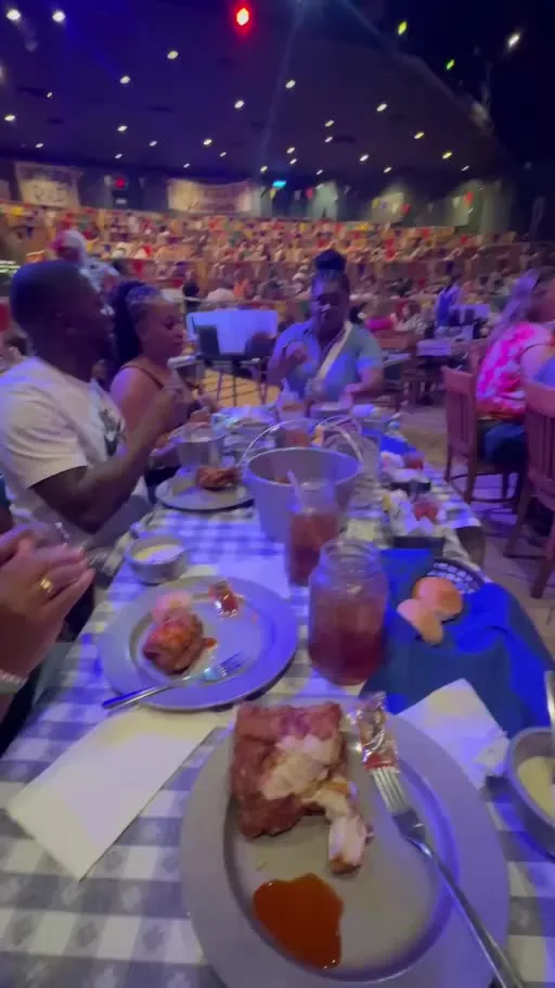 Hatfield & McCoy dinner show video